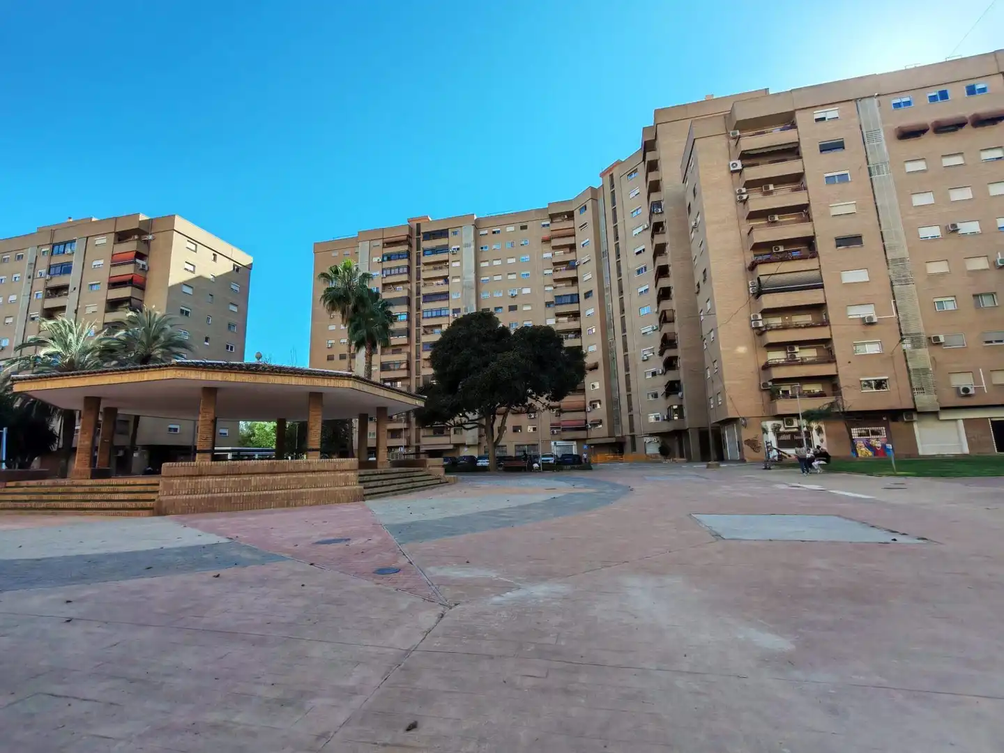 Exterior view of Flat for sale in Xirivella  with Air Conditioner, Terrace and Balcony