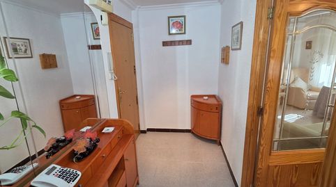 Petrer: piso 87 m2, ascensor, 3 dormitorios, baño, En muy buen estado. Con plaza de garaje abierta., imatge 2