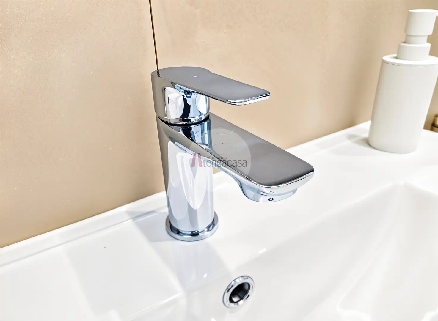 Baño de Piso de alquiler en Madrid con Aire acondicionado, Calefacción y Parquet