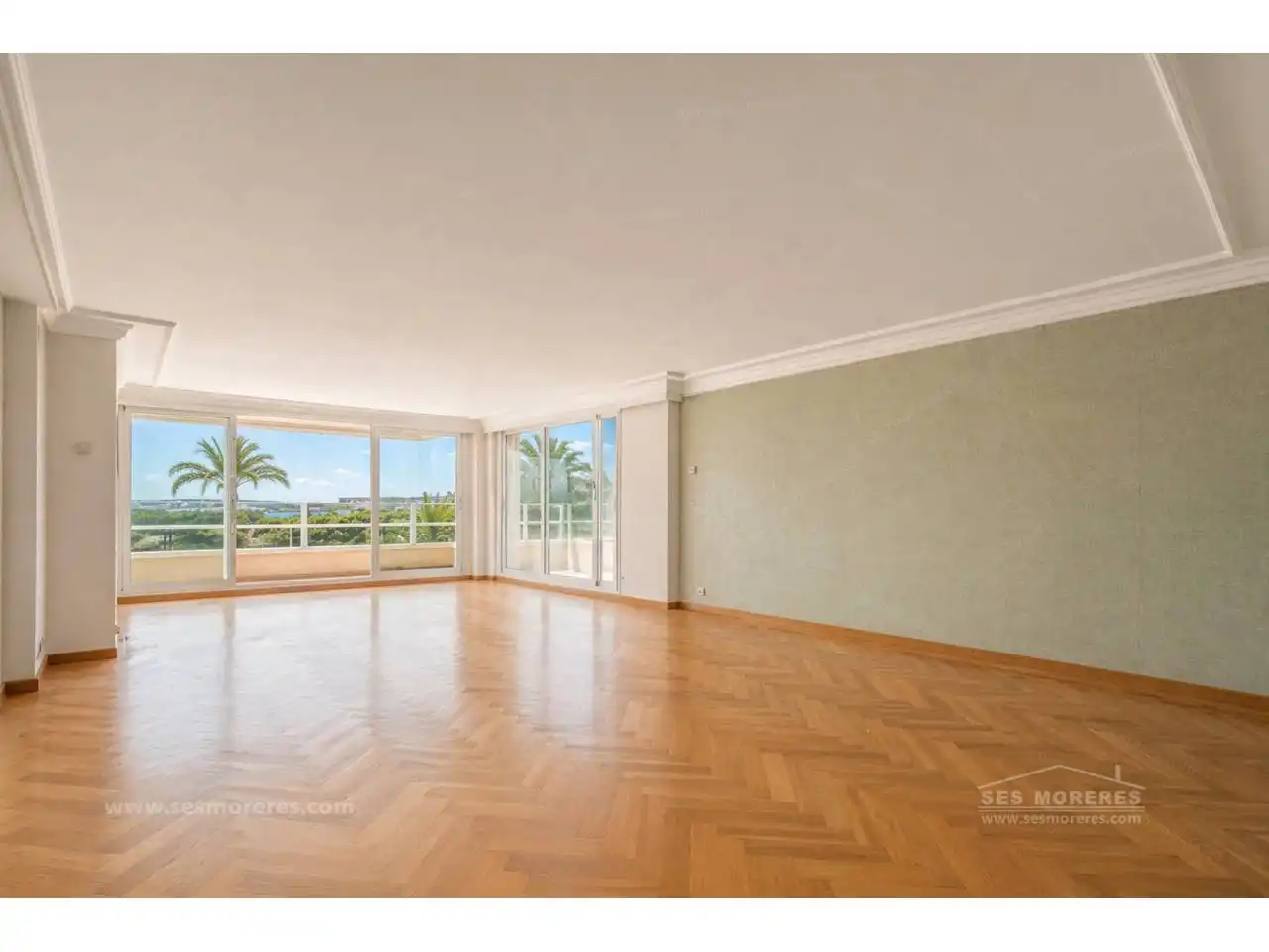 Sala d'estar de Apartament en venda en Maó - Mahón amb Terrassa, Traster i Balcó