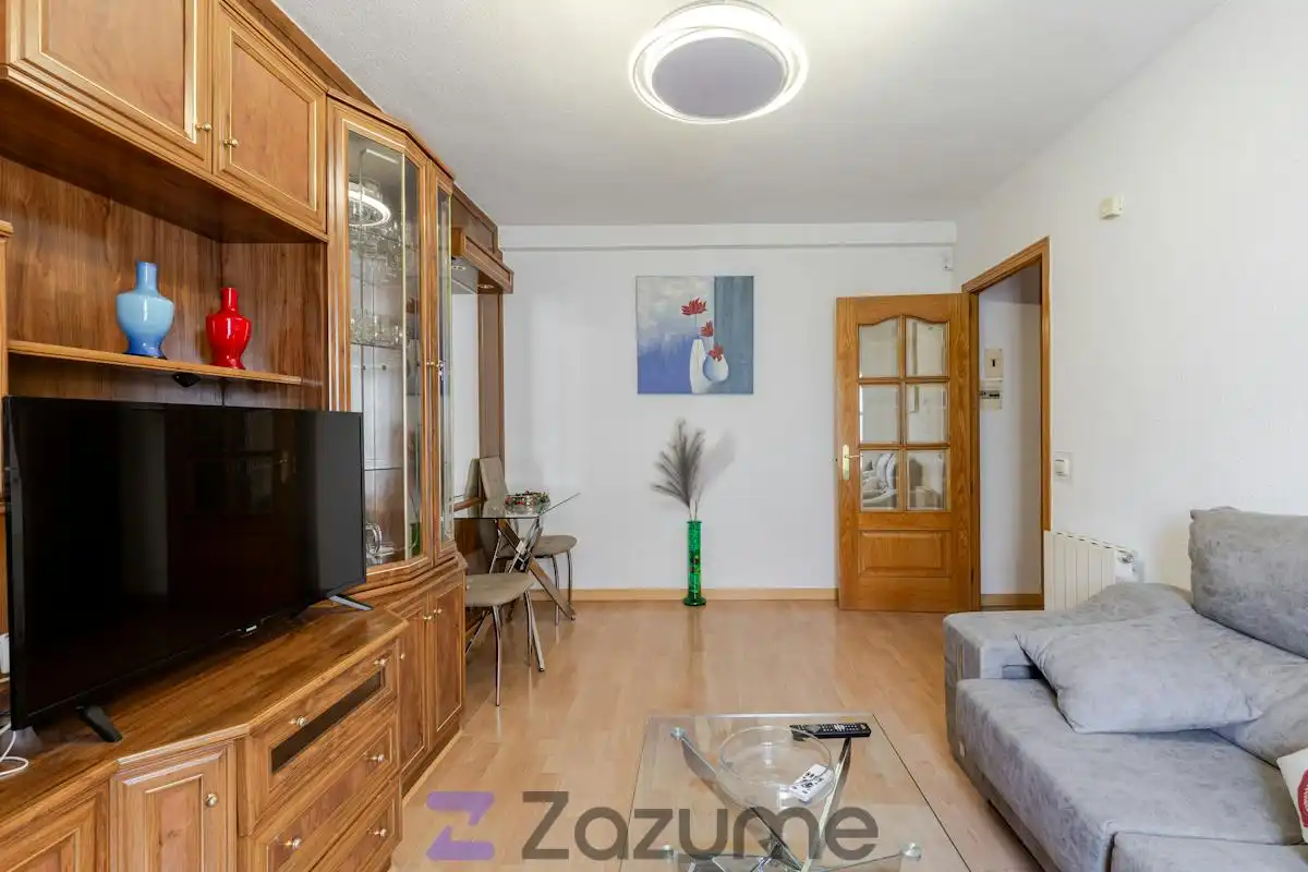 Living room of Flat for rent in Puente de Vallecas
