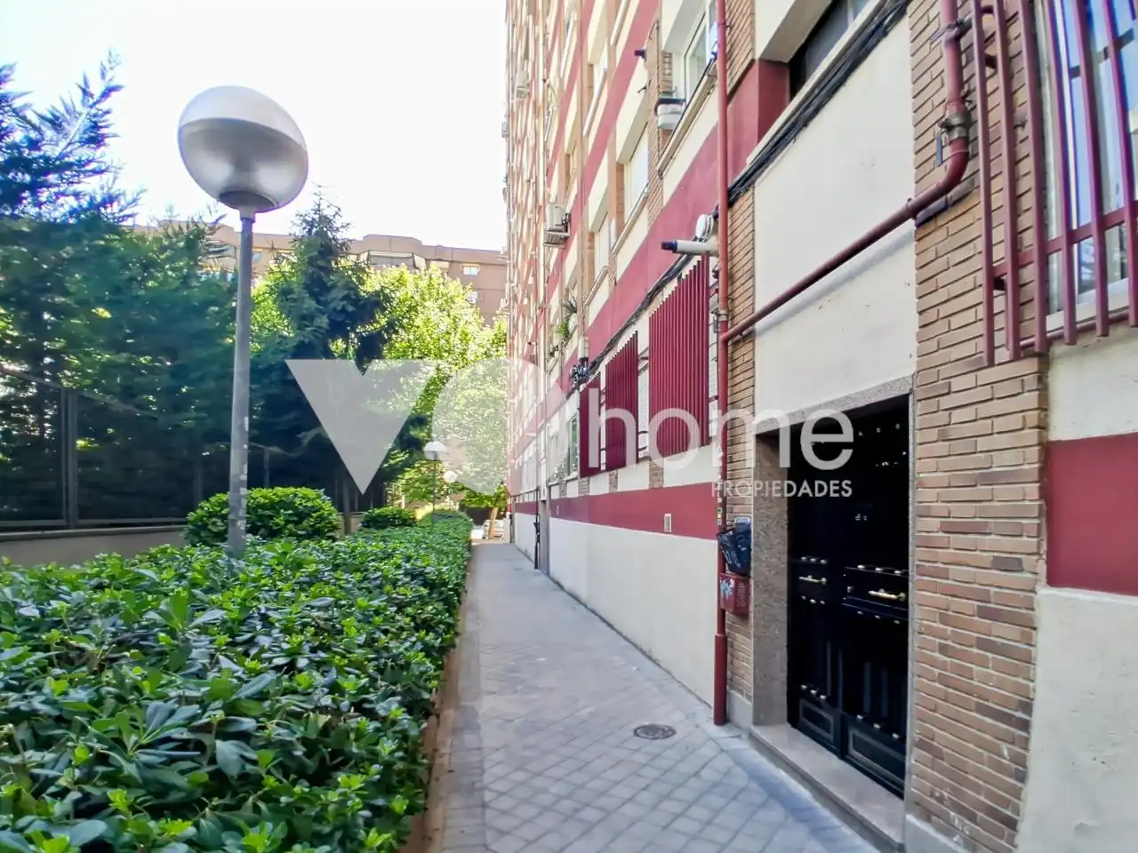 Vista exterior de Pis en venda en Madrid amb Aire condicionat i Calefacció