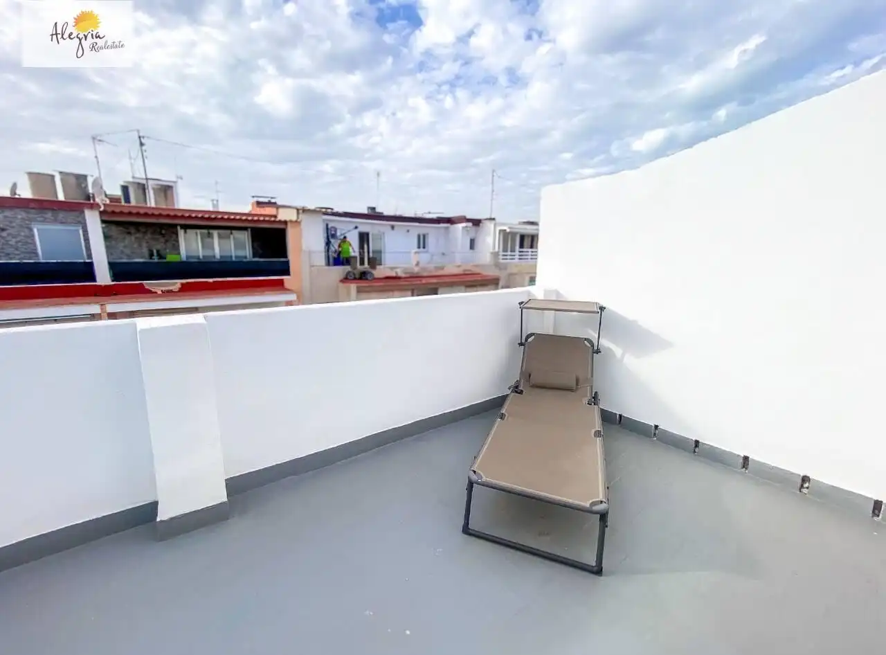 Penthouse with terrace to rent in Calle PERE EL GRAN -P, imagen 3
