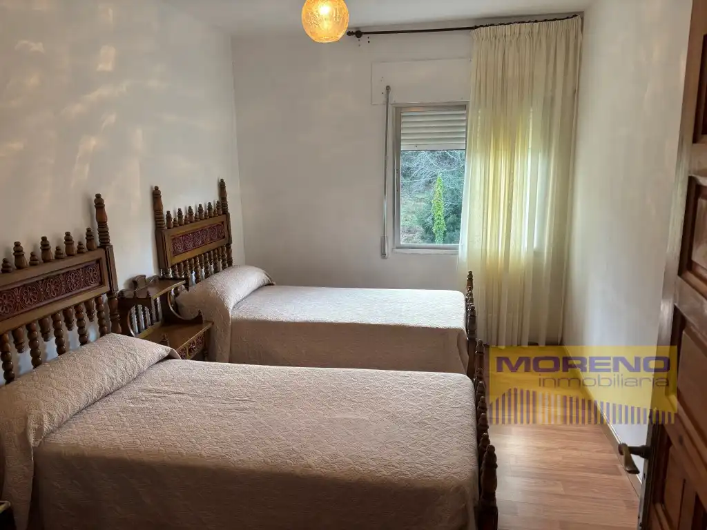 Dormitori de Casa o xalet en venda en Samos