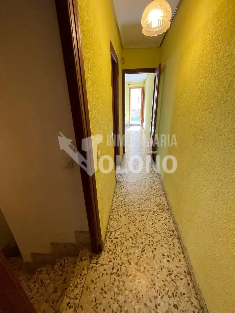 Haus oder Chalet zum Verkauf in Castañares de Rioja mit Terrasse und Abstellraum