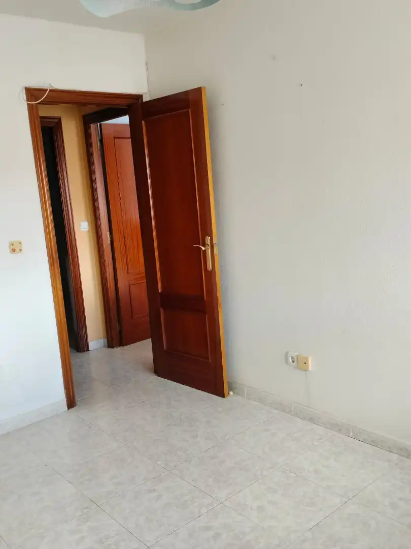Habitación de Piso en venta en Zaratán con Calefacción, Terraza y Trastero