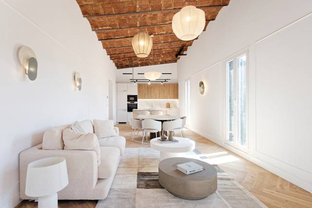 Piso en Venta en Gran Via de les Corts Catalanes en Sant Antoni