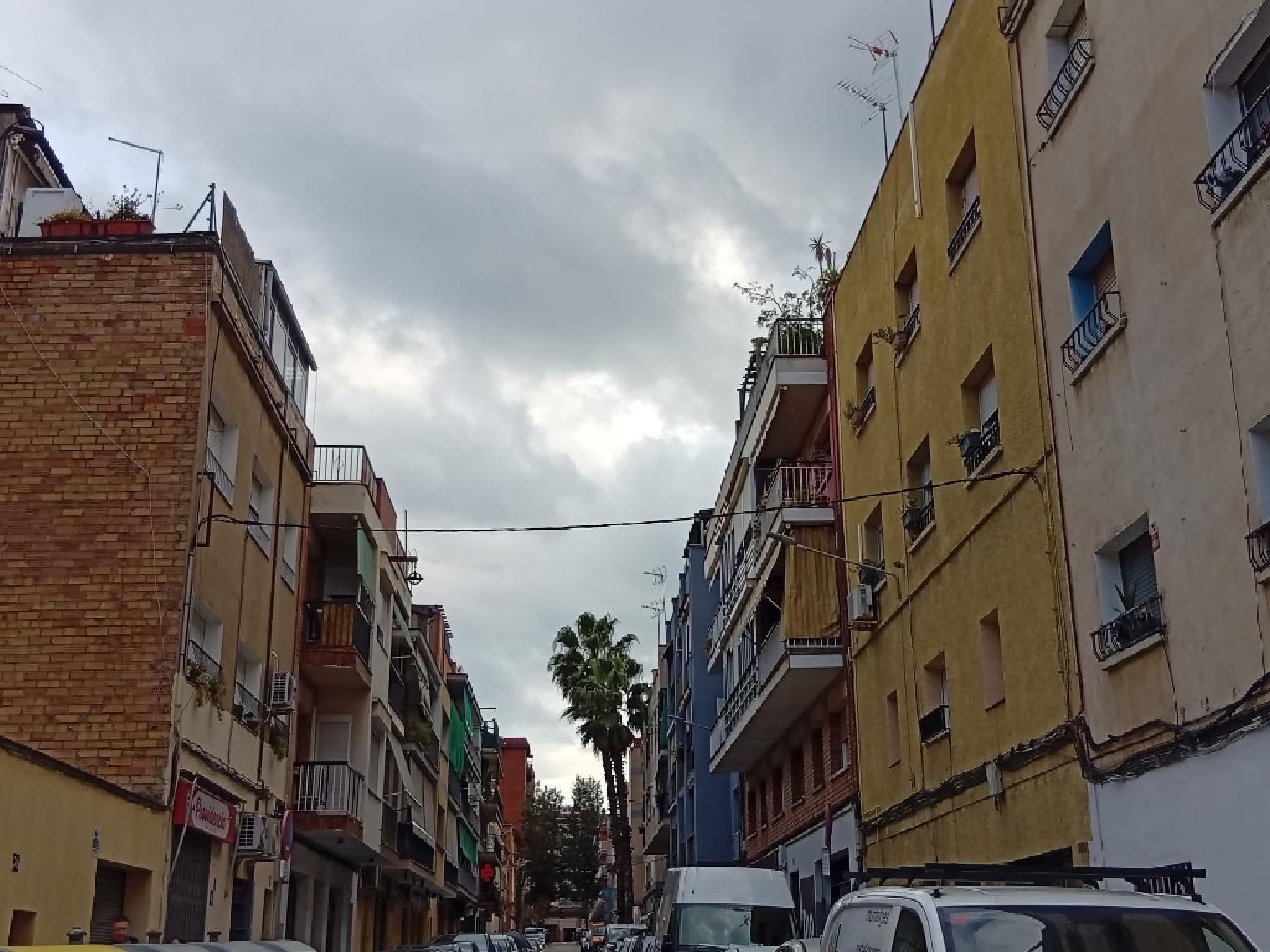 Vista exterior de Piso en venta en Sant Boi de Llobregat