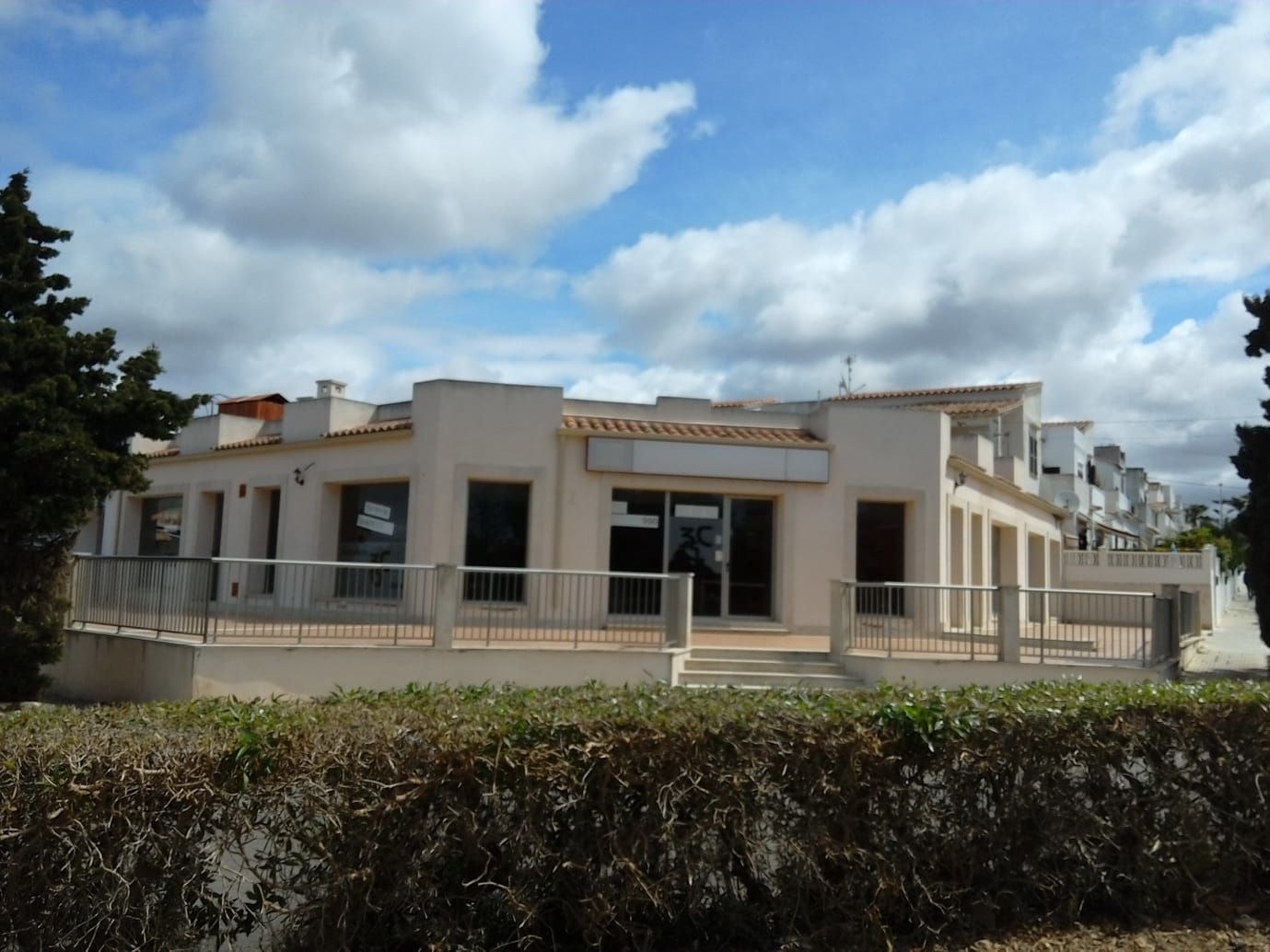 Vista exterior de Local de lloguer en Llucmajor