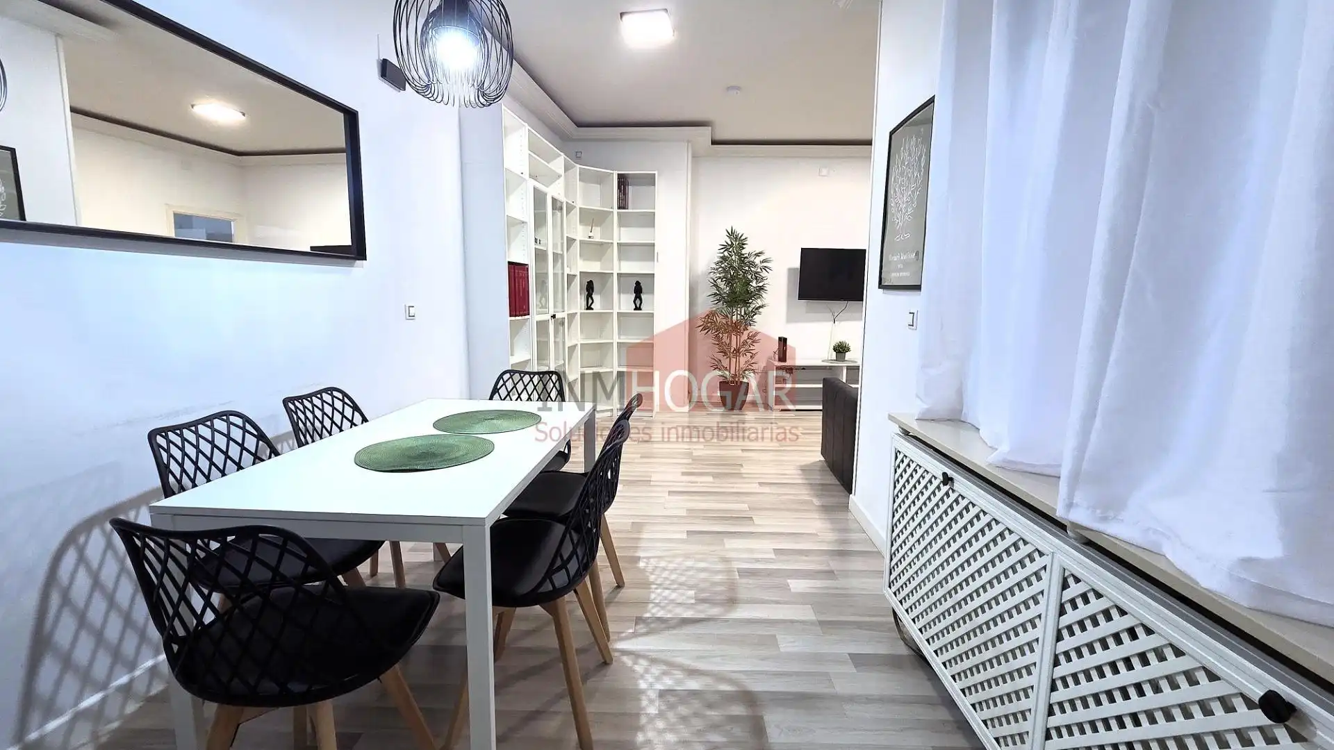 Sala de estar de Piso en venta en Ávila con Calefacción y Amueblado