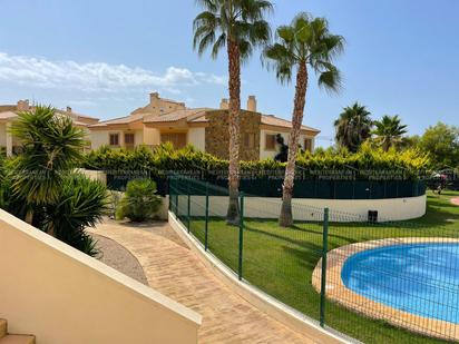 Vista exterior de Casa adosada en venda en Finestrat amb Aire condicionat, Jardí privat i Terrassa