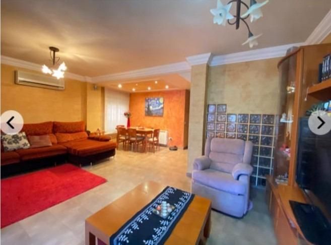Sala d'estar de Casa adosada en venda en  Murcia Capital amb Aire condicionat, Calefacció i Jardí privat