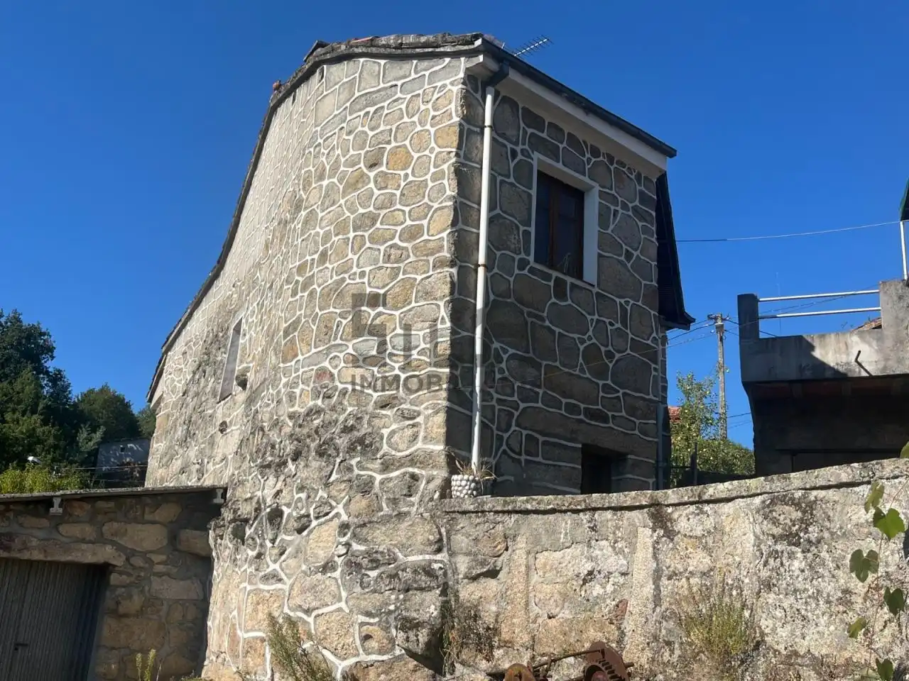 Vista exterior de Casa o xalet en venda en Ourense Capital  amb Calefacció, Jardí privat i Terrassa