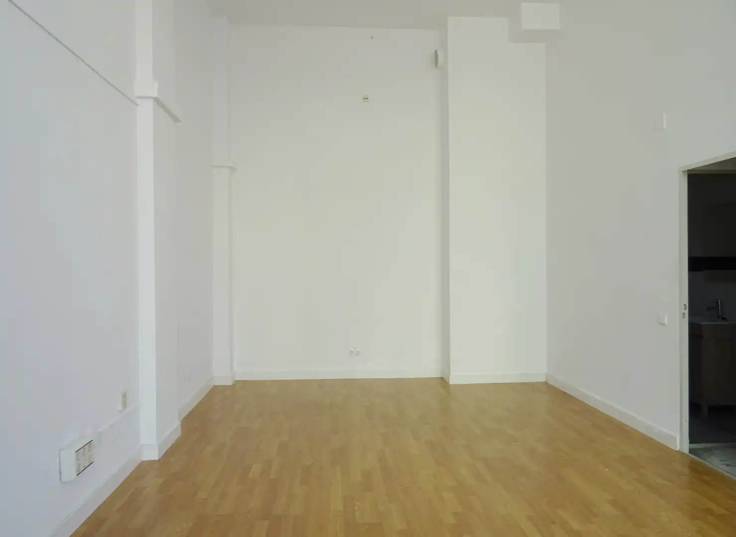 Habitación de Local de alquiler en Terrassa con Parquet