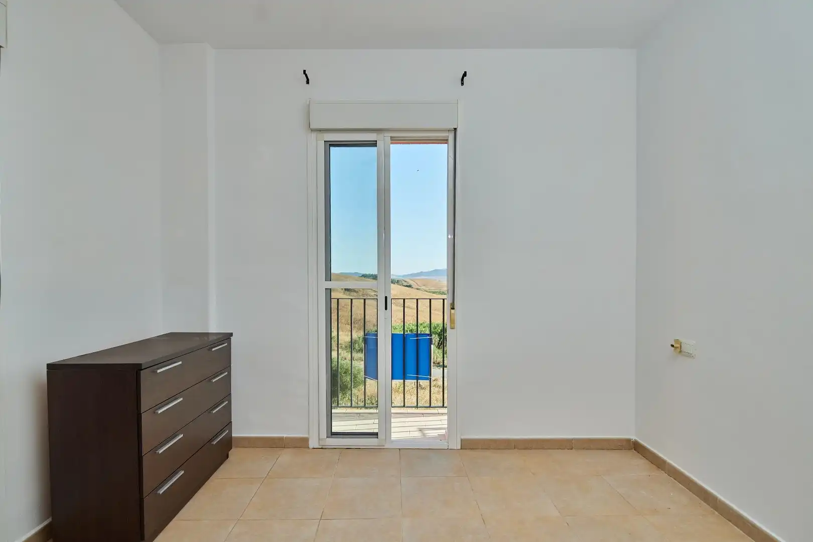Habitación de Casa adosada en venta en Medina Sidonia con Terraza, Balcón y Alarma