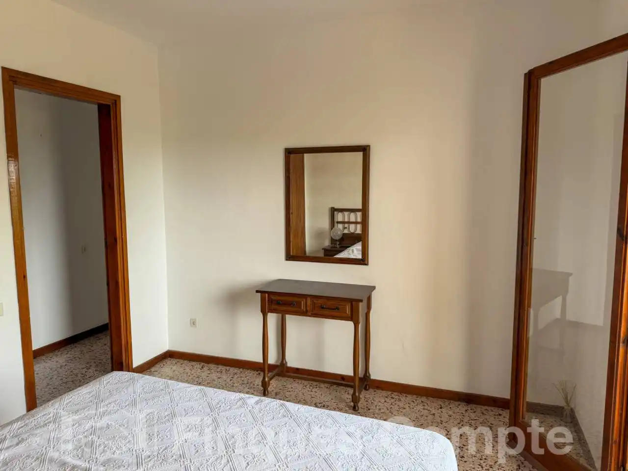 Habitación de Apartamento en venta en Roda de Berà con Calefacción, Terraza y Trastero