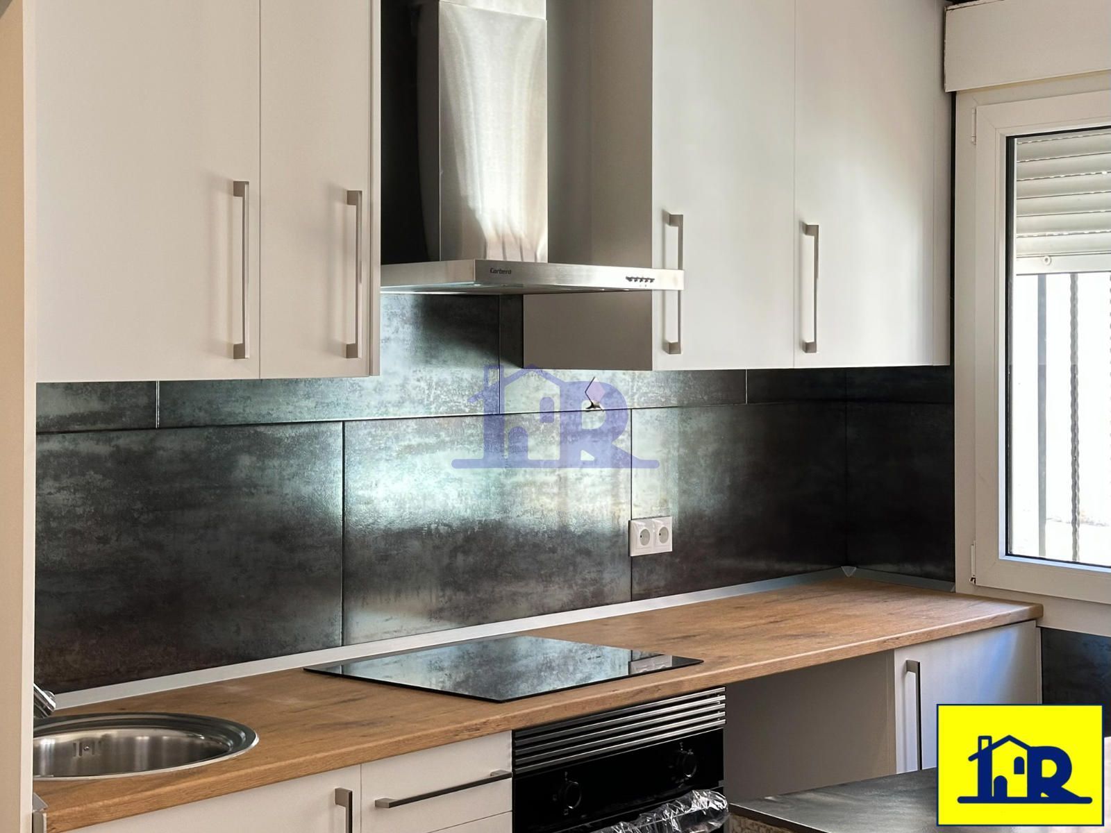 Kitchen of Flat for sale in Arcas del Villar  with Heating and Storage room