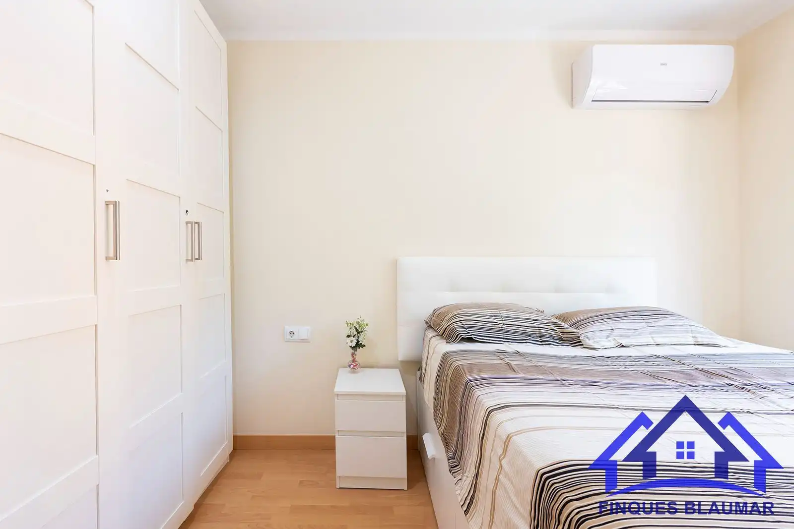 Habitación de Piso en venta en Arenys de Mar con Aire acondicionado