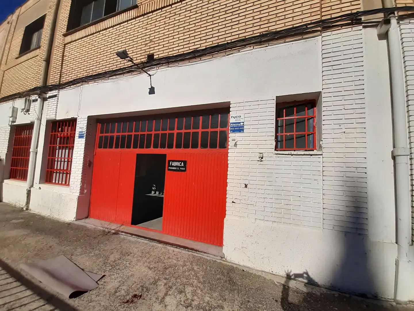Locale commerciale in affitto a Arnedo