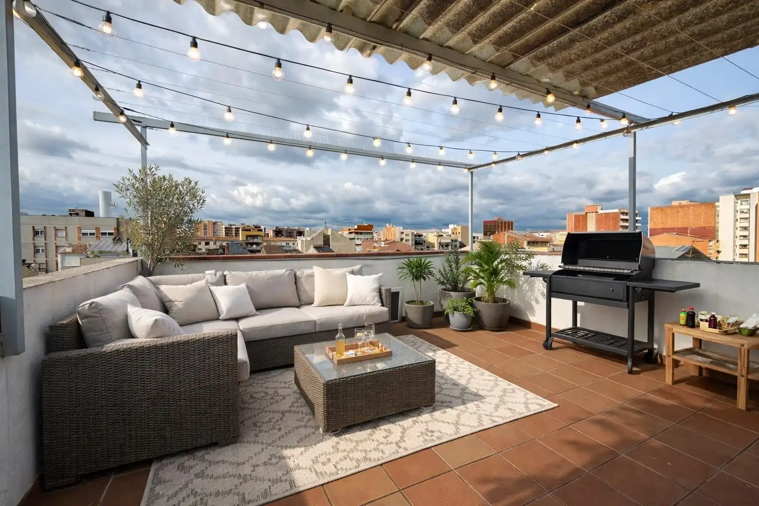 Flat for sale in Calle de Calvet d'Estrella, Sol i Padris - Sant Oleguer