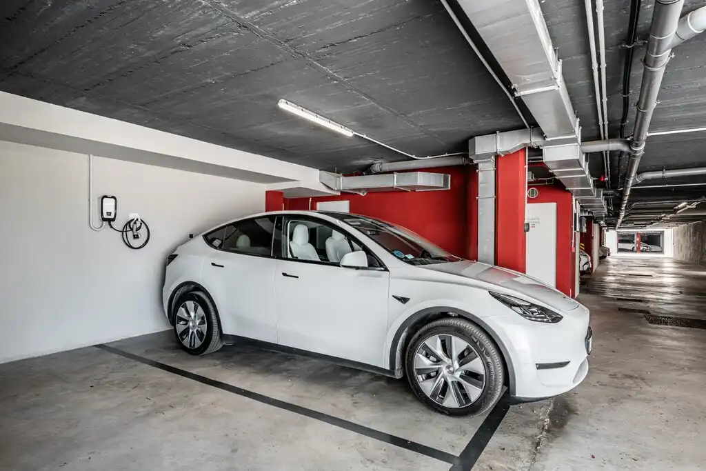 Parking of Detached homes for sale in Calvià  with Air Conditioner, Private garden and Terrace