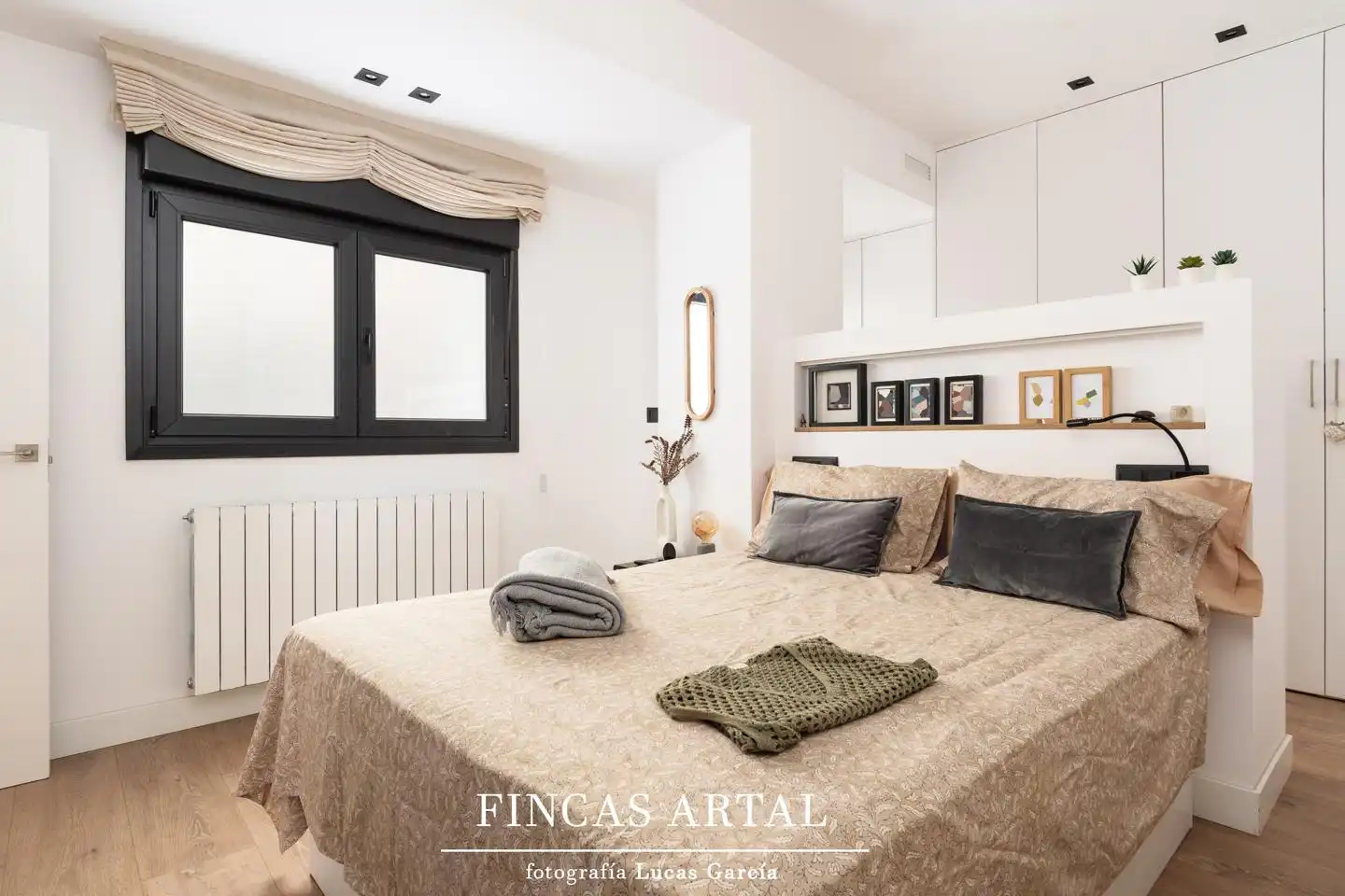Habitación de Piso en venta en Zaragoza con Aire acondicionado, Calefacción y Terraza