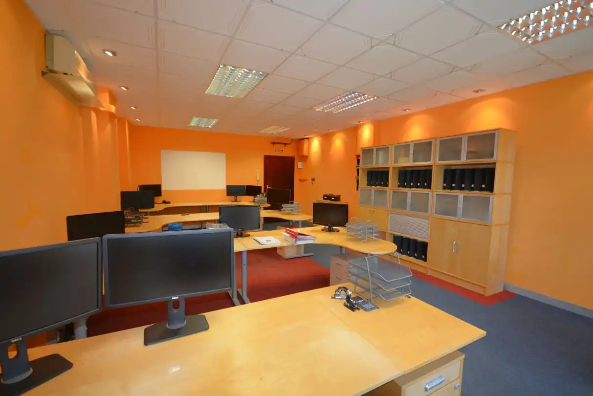 Office for sale in Donostia - San Sebastián   with Air Conditioner, Heating and Furnished