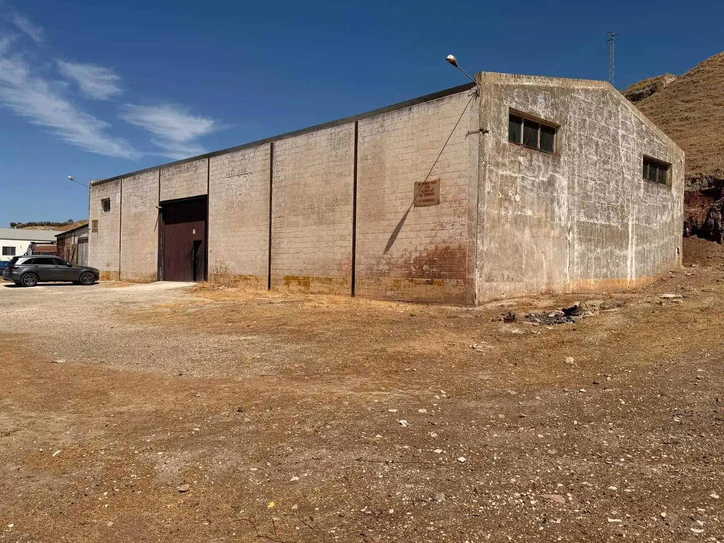 Industriegebäude zum Verkauf in Morón de la Frontera