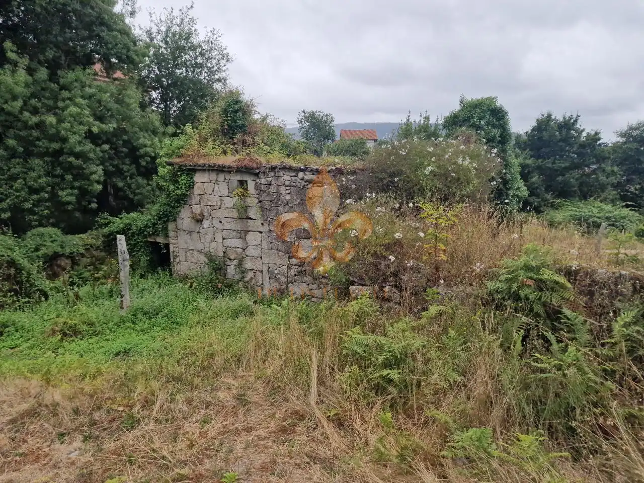 Country house zum Verkauf in Gondomar mit Privatgarten