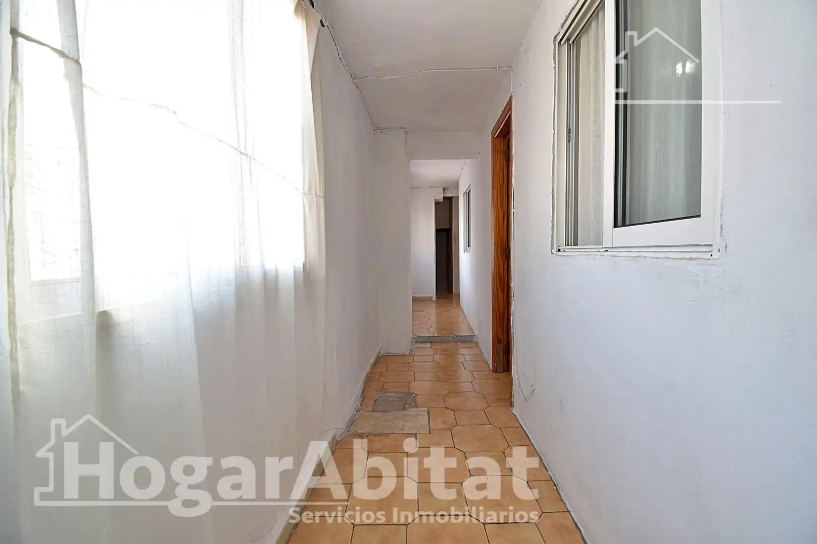 Houses for sale in Oliva  with Air Conditioner, Heating and Terrace