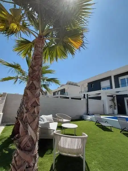 Chalet con piscina en venta en Gran Alacant, imagen 3