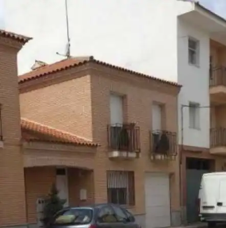 Vista exterior de Casa o chalet en venta en Villaluenga de la Sagra