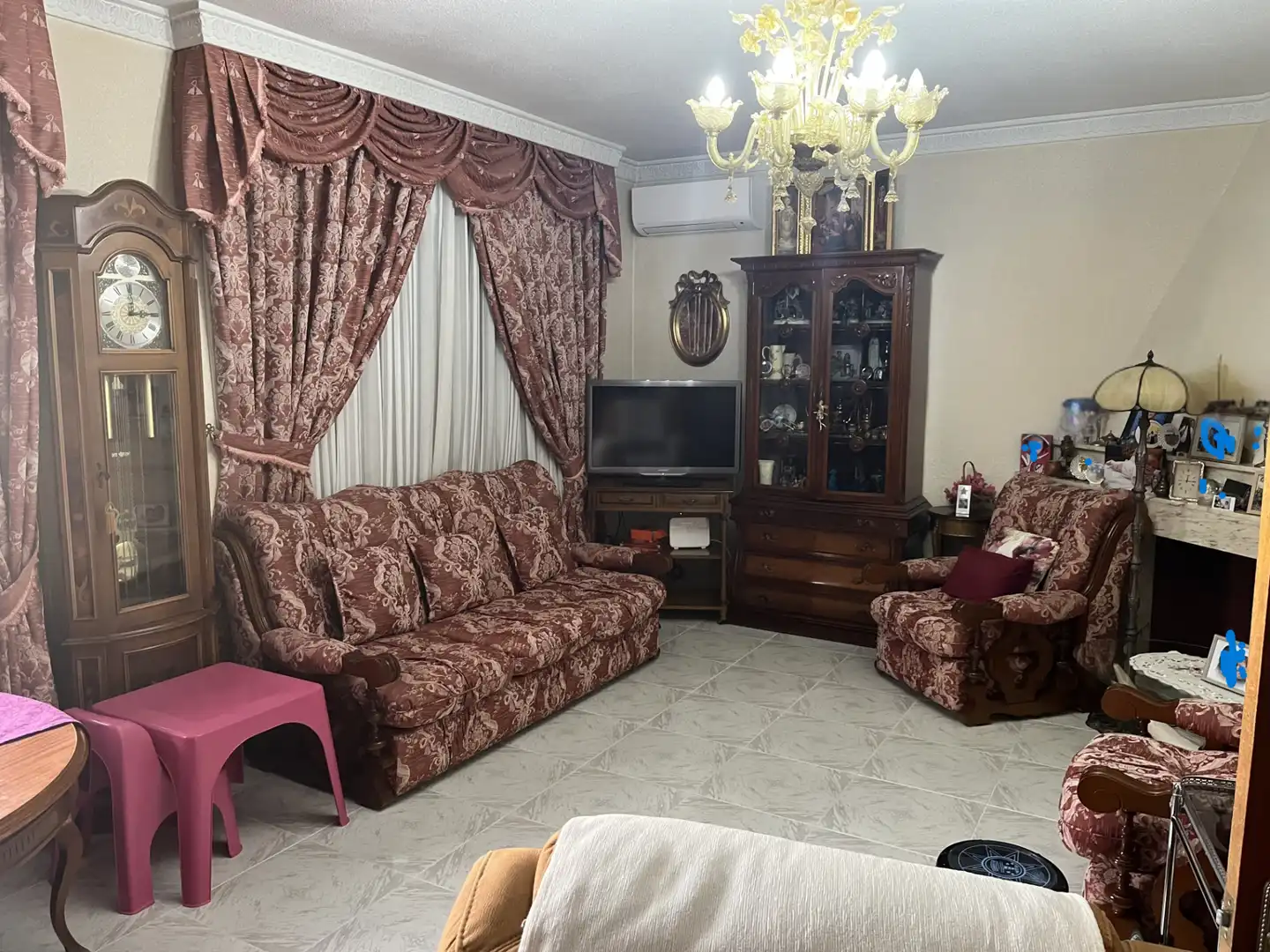 Living room of Houses for sale in Aranjuez  with Air Conditioner, Heating and Private garden