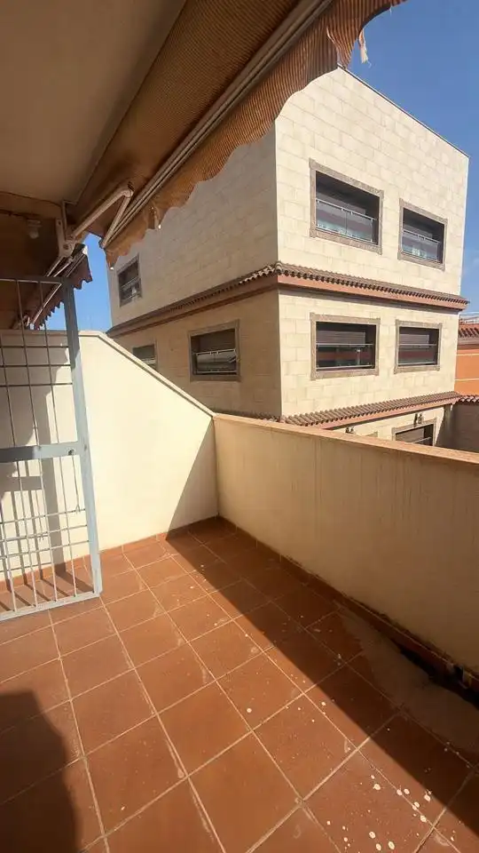 Terraza de Piso en venta en Melilla