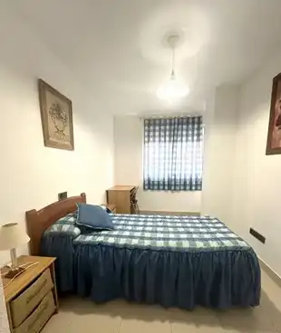 Schlafzimmer von Wohnung zur Miete in Linares mit Klimaanlage, Heizung und Möbliert