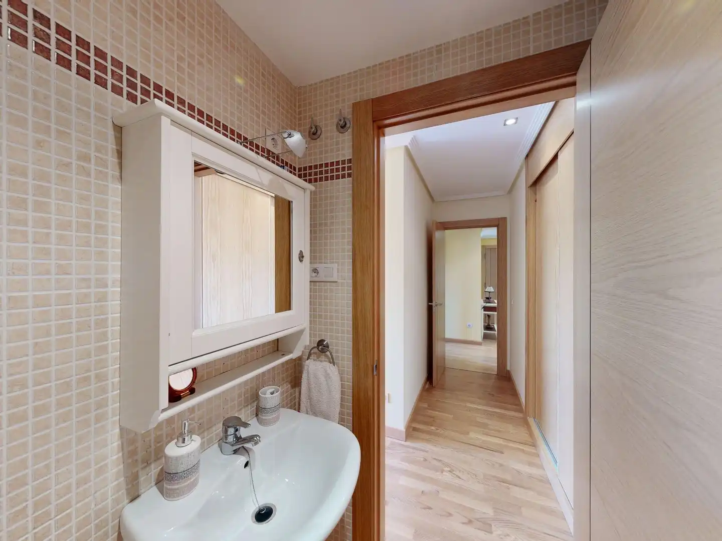 Bathroom of Flat for sale in Foz  with Heating, Terrace and Storage room