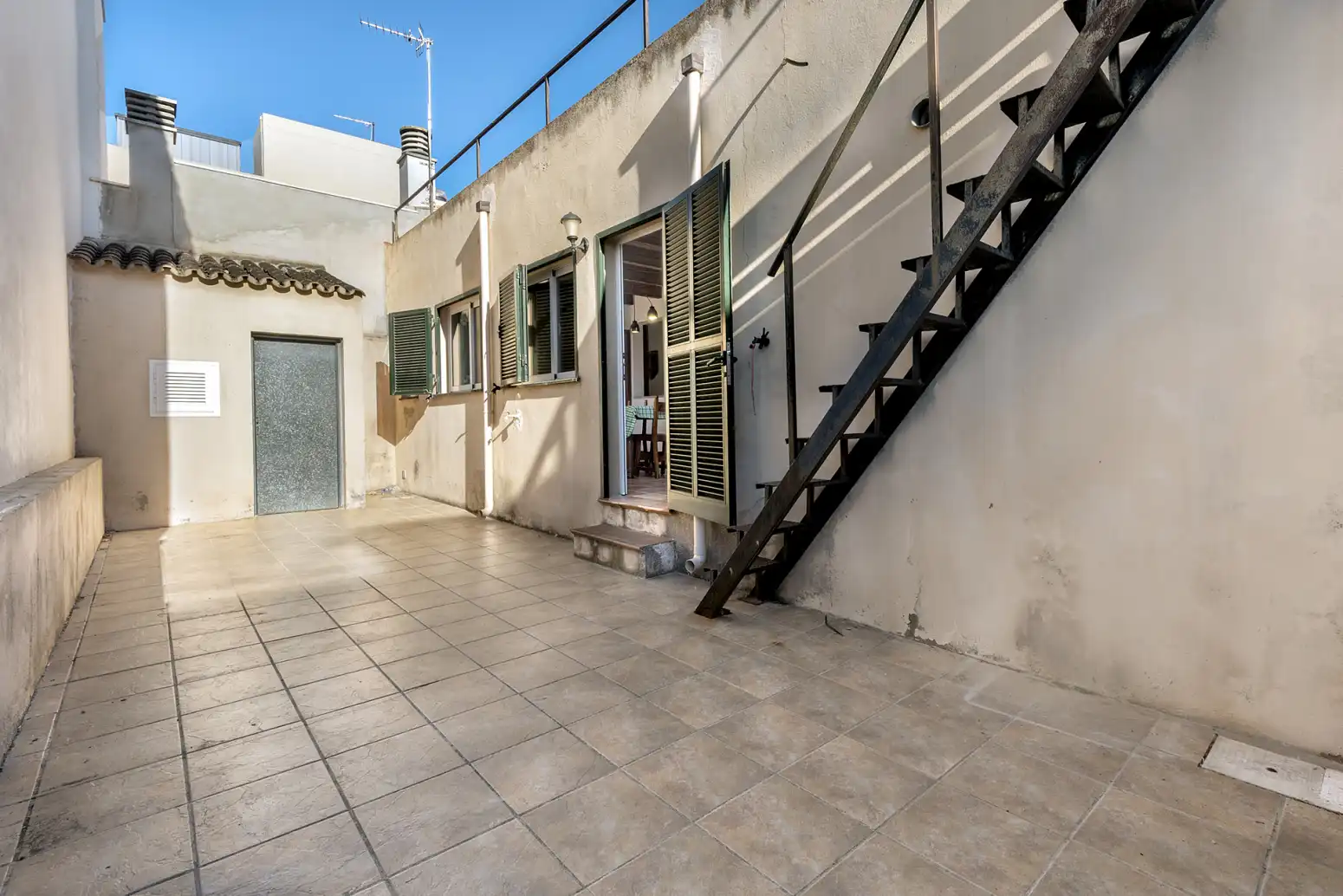Außenansicht von Haus oder Chalet zum Verkauf in  Palma de Mallorca mit Terrasse