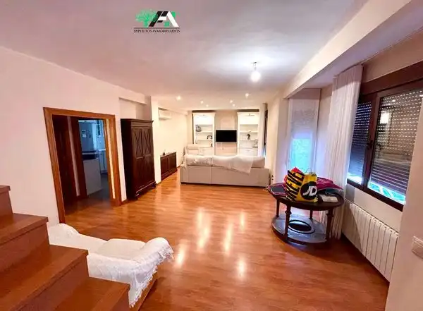 Maison avec terrasse à vendre à Calle Cipriano Alhambra