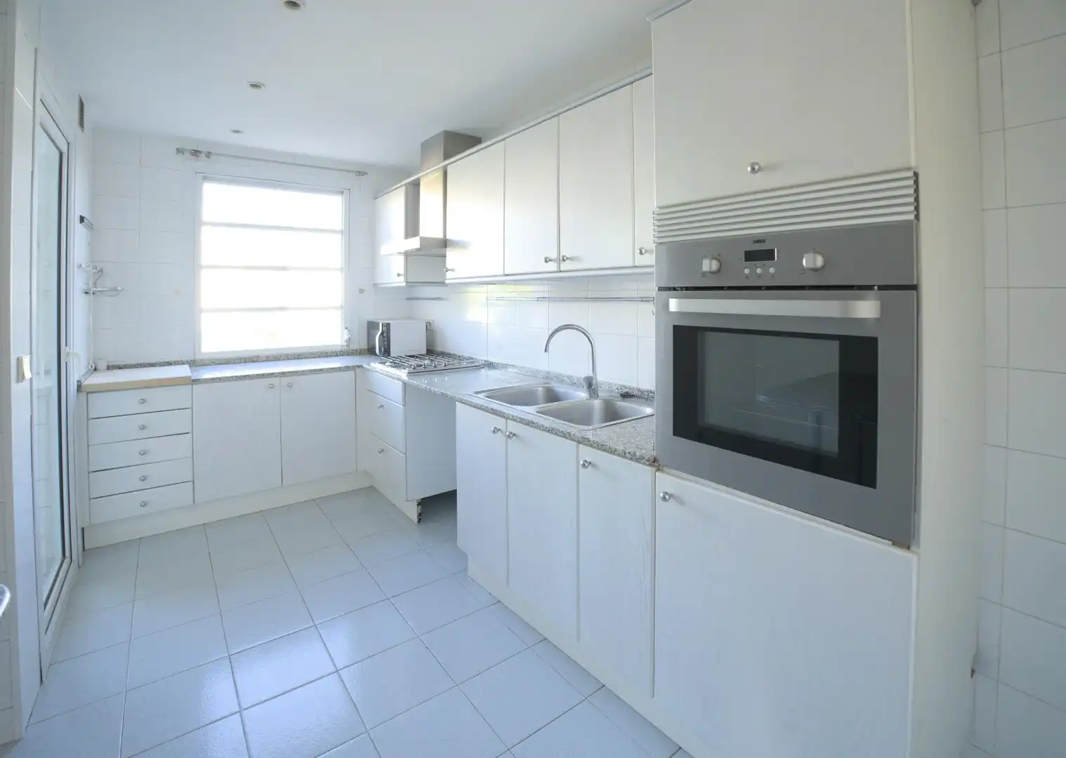 Cocina de Ático de alquiler en  Palma de Mallorca con Aire acondicionado, Calefacción y Terraza