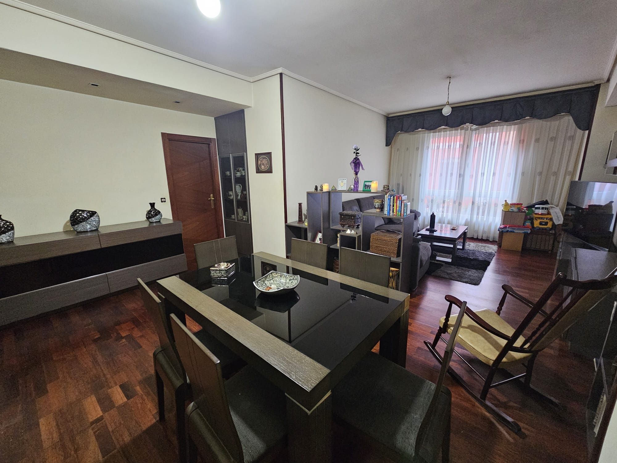 Comedor de Piso en venta en Bilbao  con Calefacción