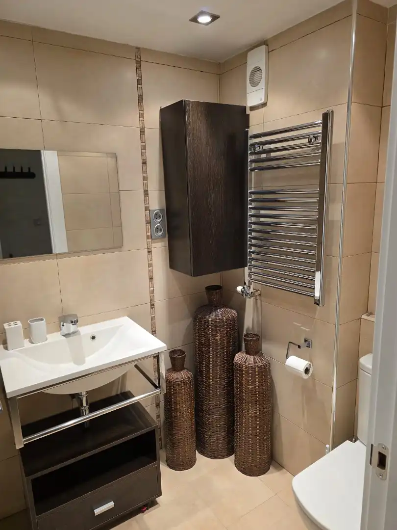 Baño de Piso de alquiler en Zaragoza con Calefacción, Amueblado y Horno