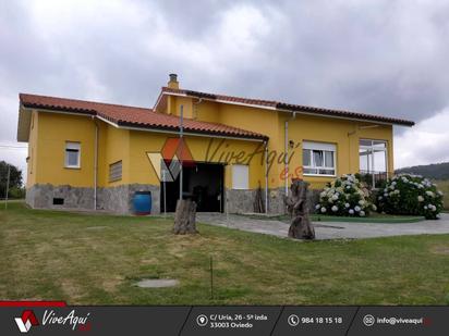 Exterior view of House or chalet for sale in Cudillero