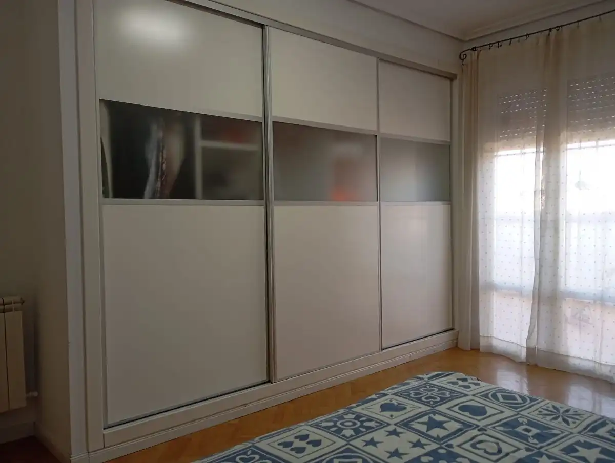 Schlafzimmer von Haus oder Chalet zum Verkauf in Valdepeñas mit Klimaanlage, Heizung und Terrasse