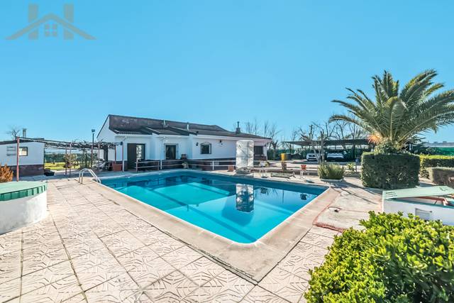 Casa-chalet en Venta en Camino Cerro de las Vacas en Brunete