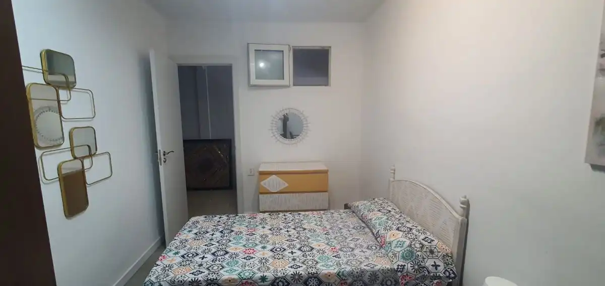 Piso con terraza en alquiler en Eixample