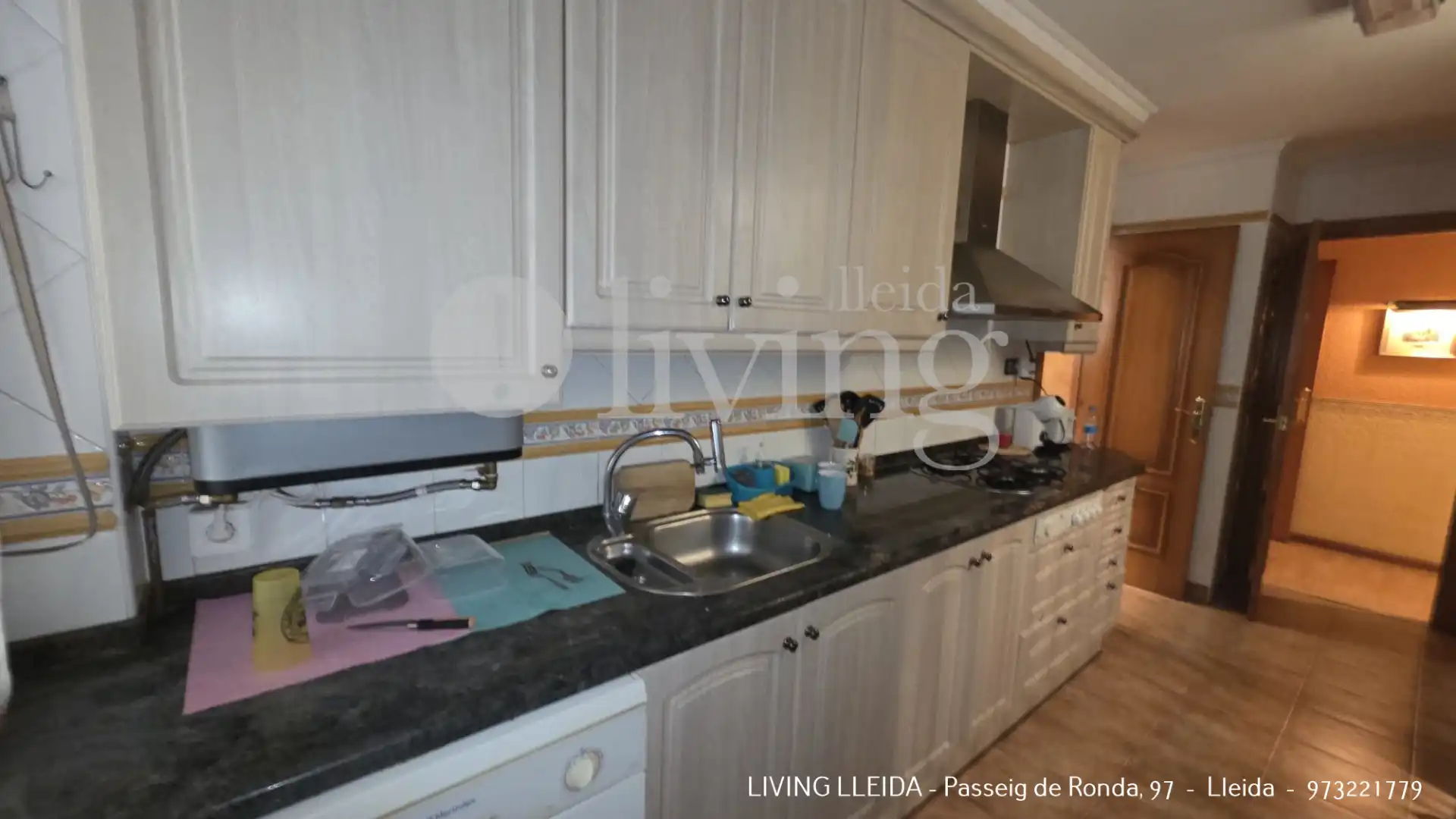 Kitchen of Flat for rent in Lleida  with Air Conditioner, Heating and Parquet flooring