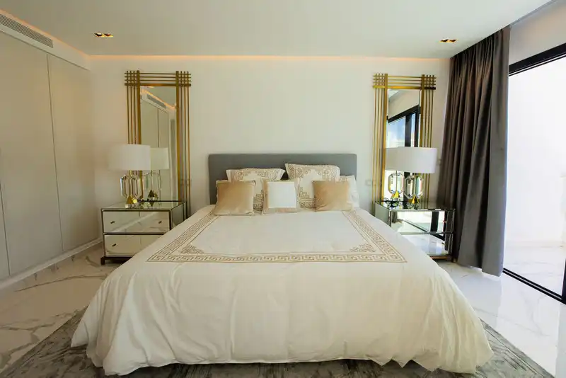Bedroom of Detached homes for rent in Marbella  with Air Conditioner, Terrace and Storage room
