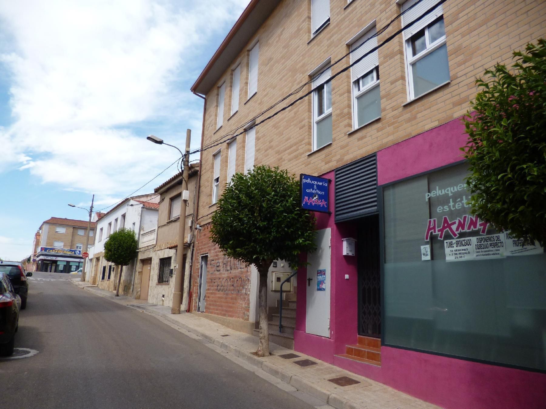 Vista exterior de Local en venda en María de Huerva
