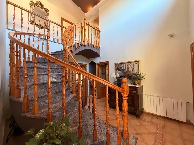 Houses for sale in Mont-ras  with Air Conditioner, Heating and Private garden