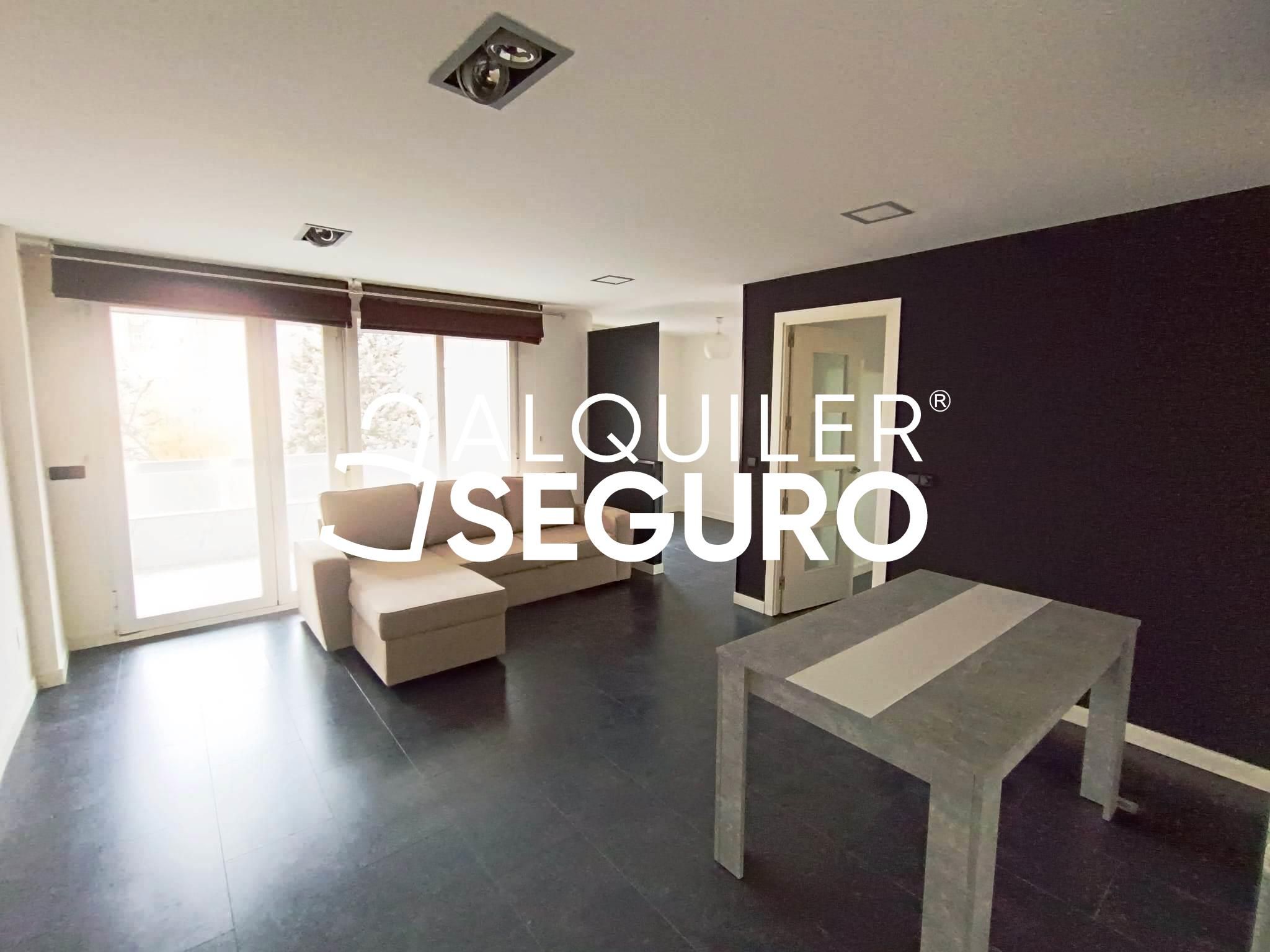 Living room of Flat to rent in Leganés  with Air Conditioner and Heating